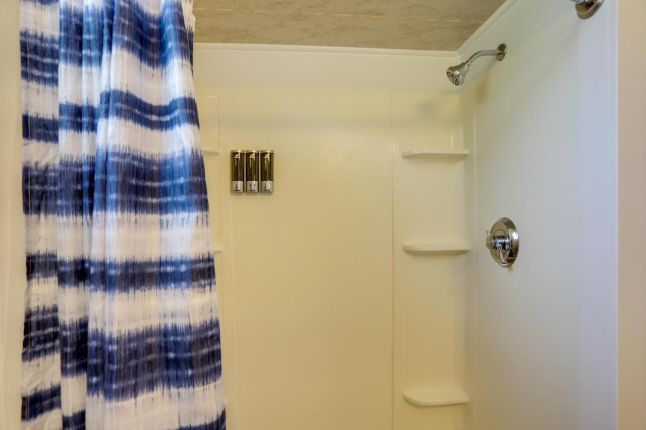 Welcoming Port Clinton Vacation Rental! Ngoại thất bức ảnh